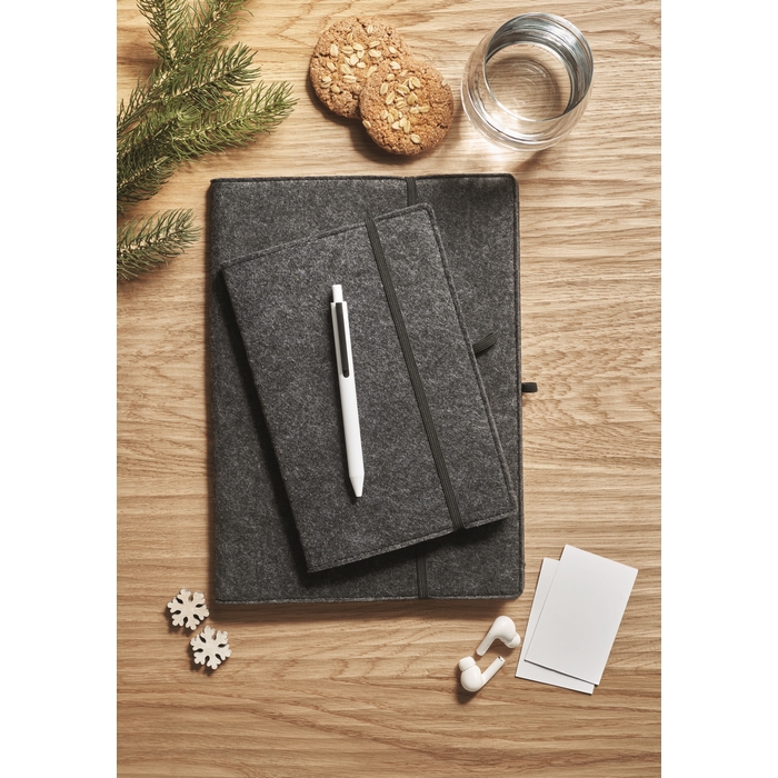 FELTBOOK