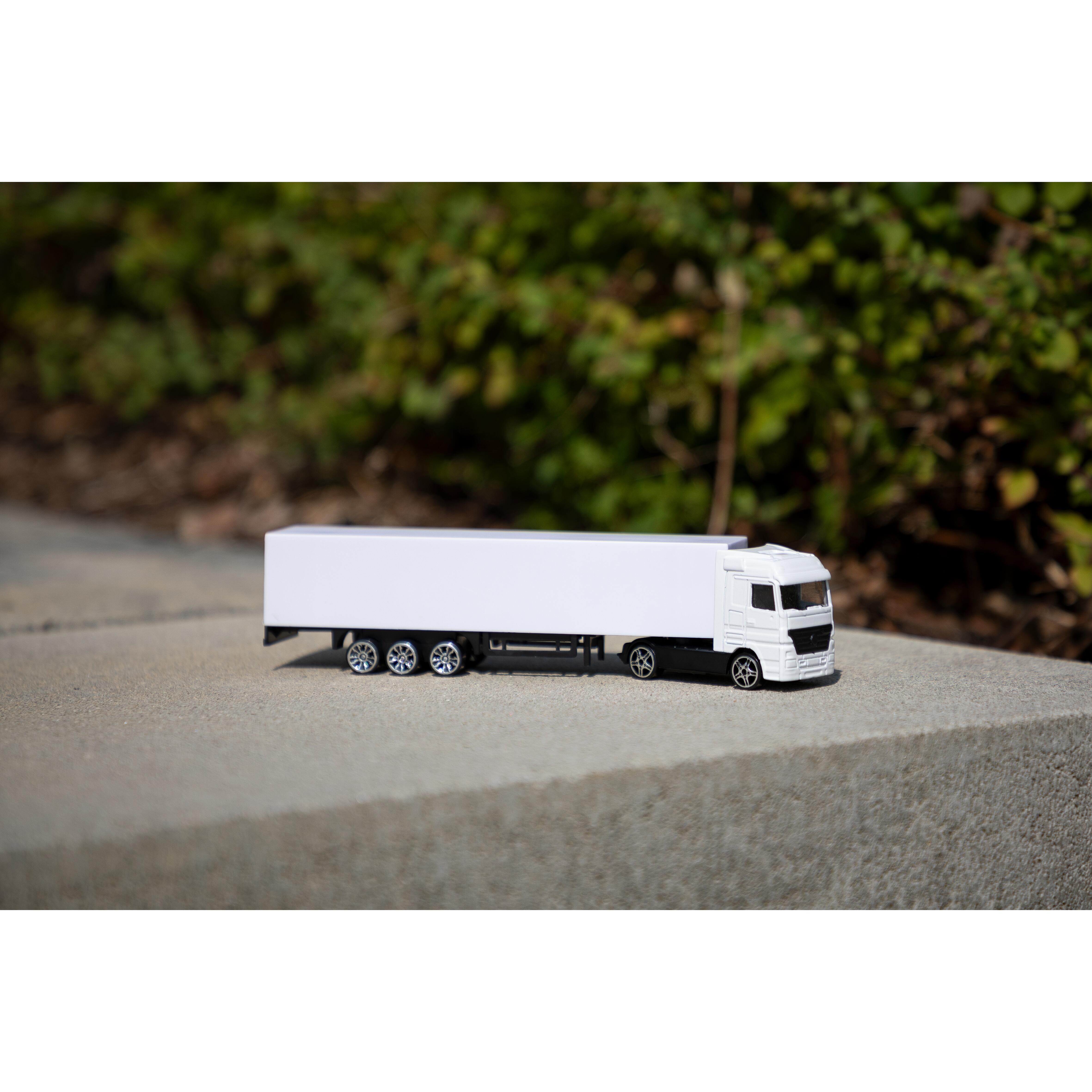 Miniatur-Fahrzeug "Truck"