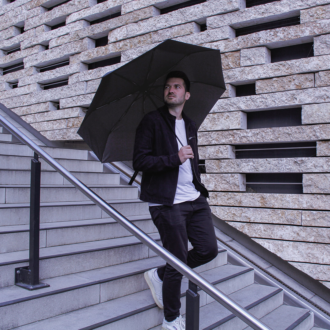 Gäste-Taschenschirm FARE® BlackShield Case Edition