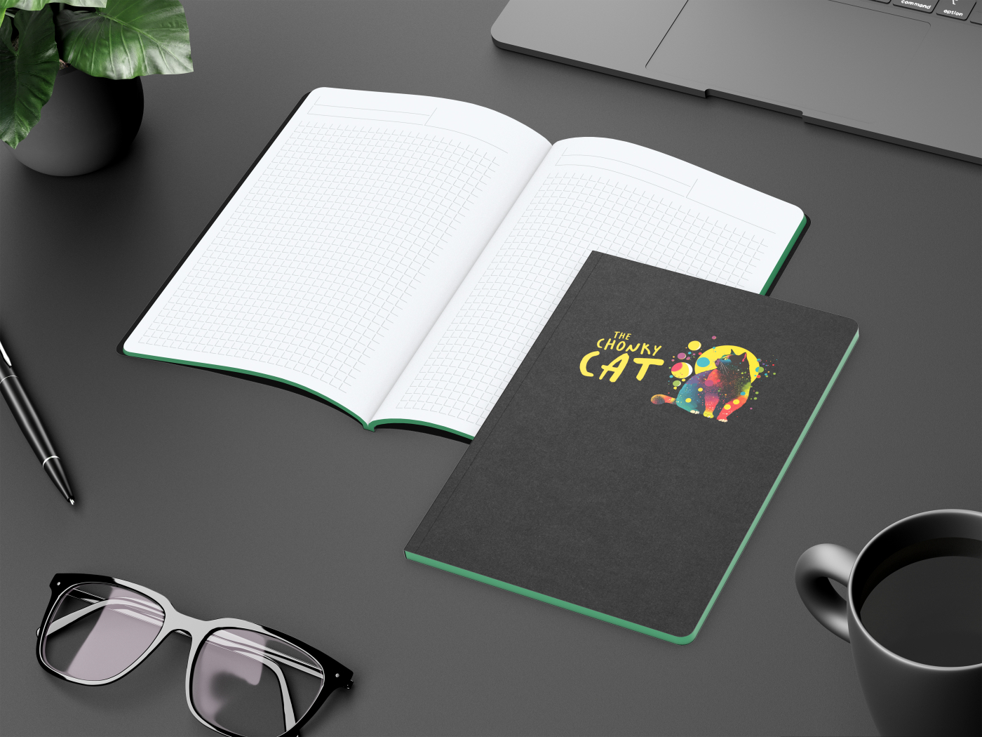 Notizbuch Tablet-Book Farbschnitt Naturkarton-Softcover schwarz, Papierformat/Lineatur DIN A5 / Winkelkaro, Farbschnitt/Logodruck grün/4farbig