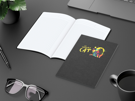 Notizbuch Tablet-Book Farbschnitt Naturkarton-Softcover schwarz, Papierformat/Lineatur DIN A5 / Winkelkaro, Farbschnitt/Logodruck schwarz/4farbig