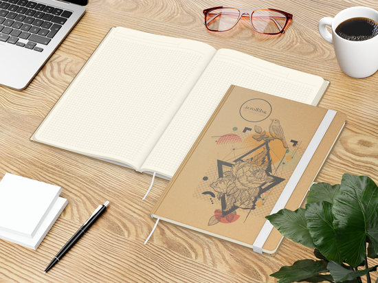 Notizbuch Match-Book Naturpapier-Hardcover individuell bedruckt, DIN A4, Papierfarbe/Lineatur Cremefarben/Winkelkaro, Einband-Papierfarbe Braun