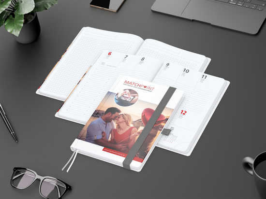 Wochenkalender vorne + Notizen hinten Match-Hybrid Papier-Hardcover, DIN A5, Einband-Material Papier glänzend