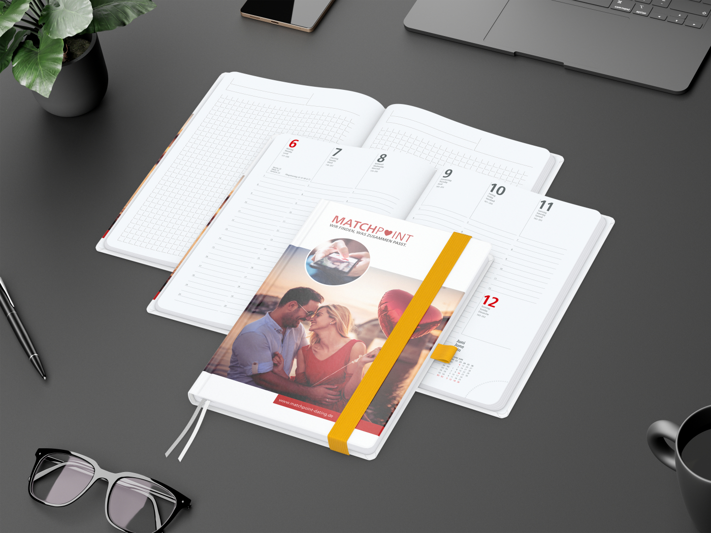 Wochenkalender vorne + Notizen hinten Match-Hybrid Papier-Hardcover, DIN A5, Einband-Material Papier glänzend