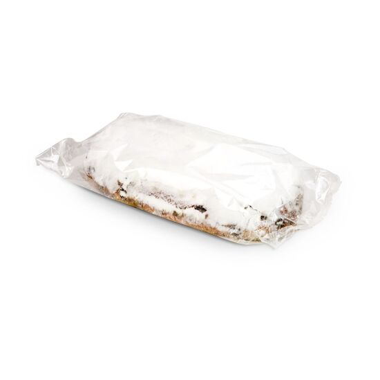 750 g feinster Christstollen mit Rosinen, Orangeat und Zitronat. Verpackt mit Banderole im Geschenkkarton.