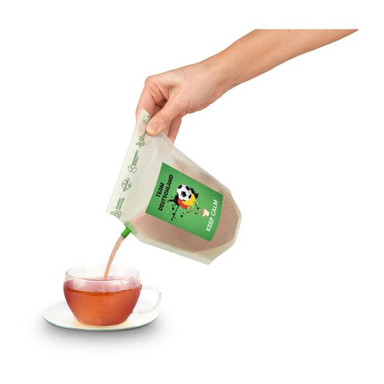 Der beliebte Tee Brühbeutel für unterwegs im Deutschland-Design - passend zu EMs, WMs, Olympischen Spielen, etc.