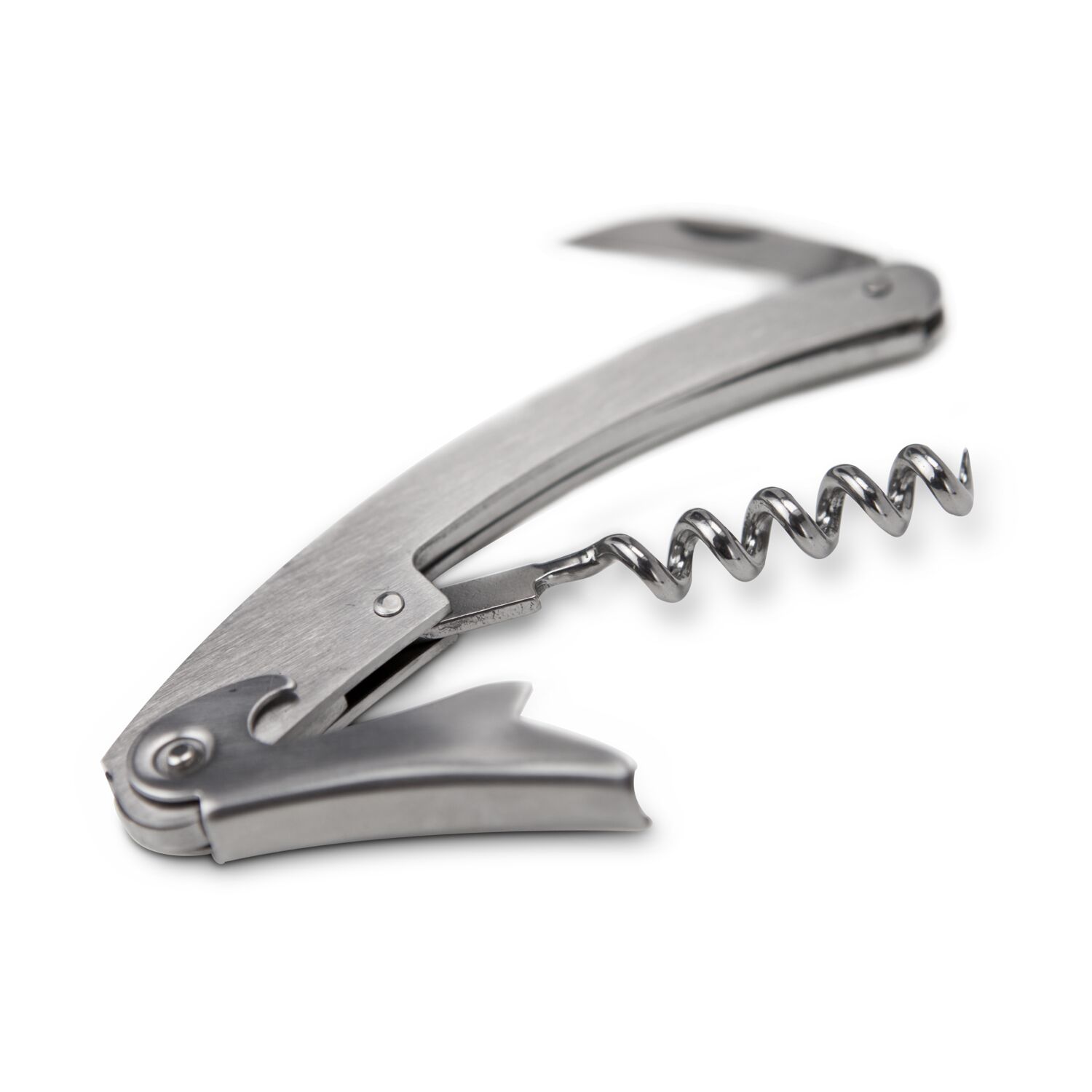 In der hochwertigen, naturfarbenen Geschenkbox erhalten Sie einen Cabernet Sauvignon, ein Weinaccessoire Set sowie Foccacette-Kräcker.