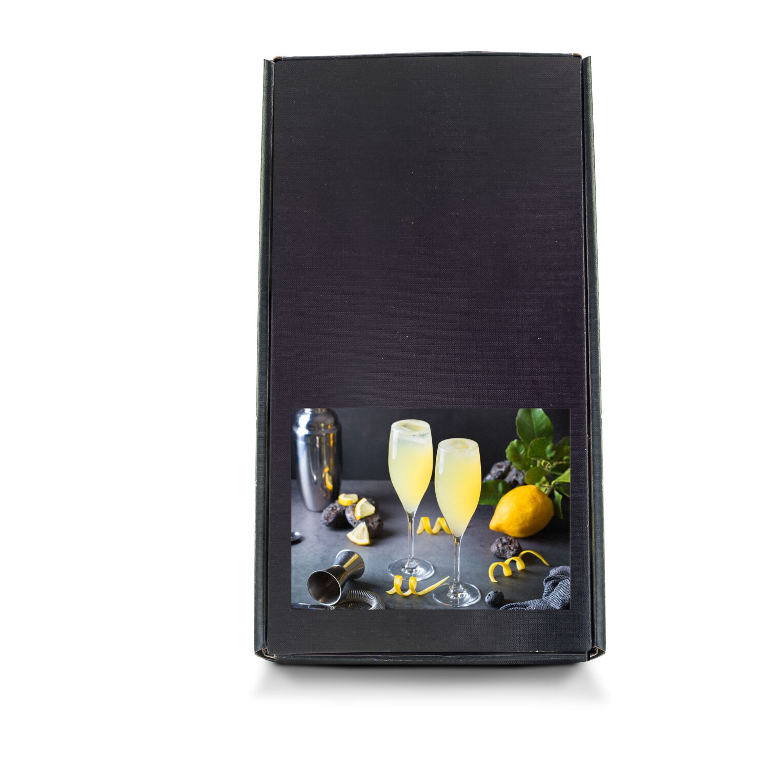 Sie erhalten einen Rezeptflyer, eine Flasche Sekt und eine Flasche Limoncello in einem schwarz-matten Geschenkkarton mit Aufkleber.