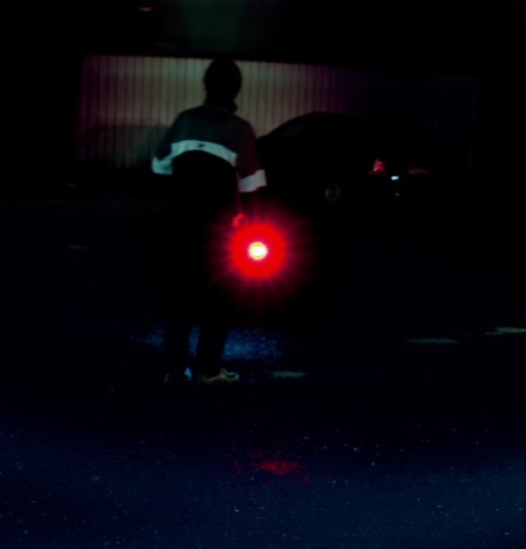 Metmaxx® LED MegaBeam Taschenlampe "Safe2GoCompact" titan