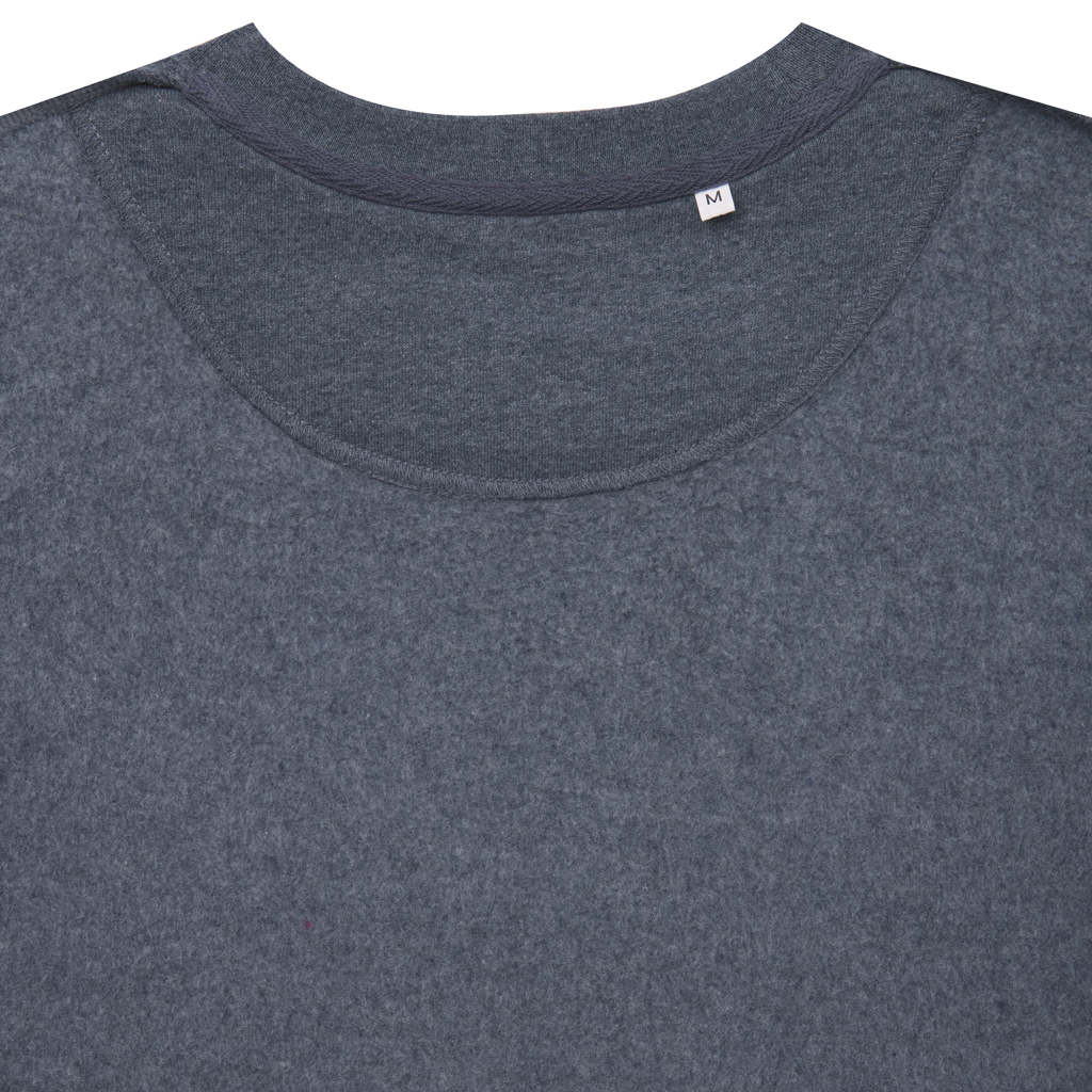IQONIQ Denali ungefärbt. Rundhals-Sweater aus recycelter BW