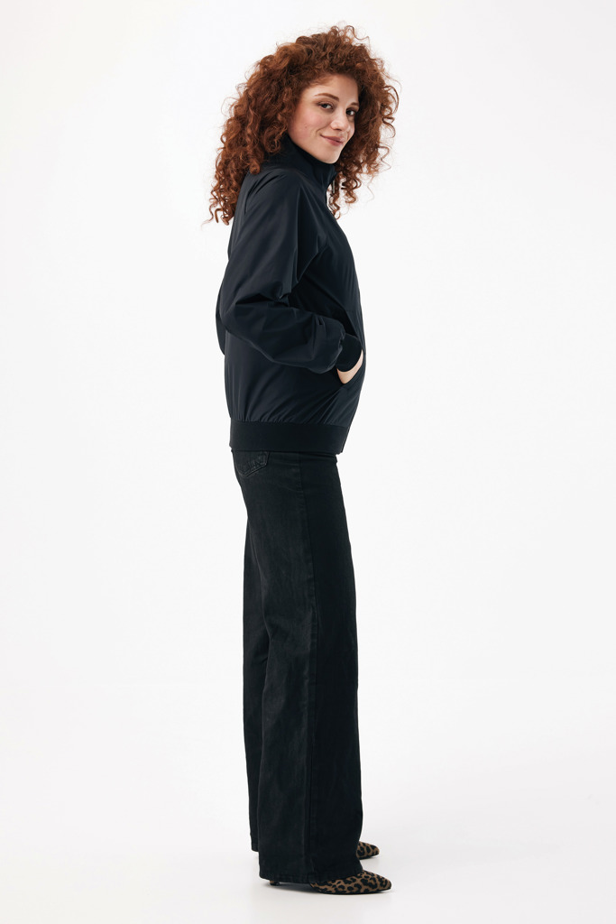 IQONIQ Odin Urban Jacke aus recyceltem Polyester