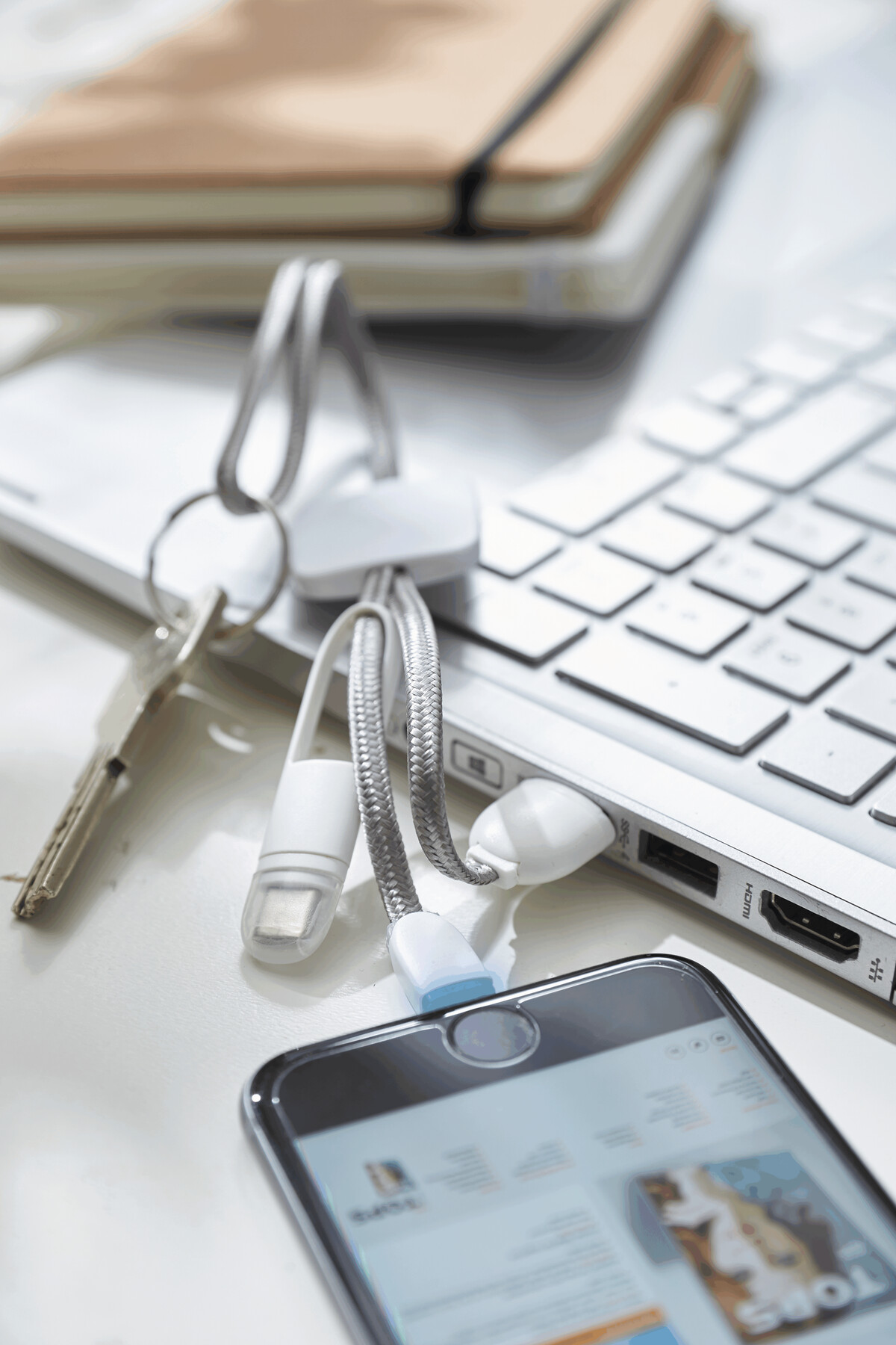 Ladekabel ANNOUNCER, weiß