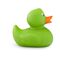 grüne Badeente Gregor im Mini-Format - mit orangenem Schnabel. Größe: ca. 6 cm, inklusive Quietschventil
