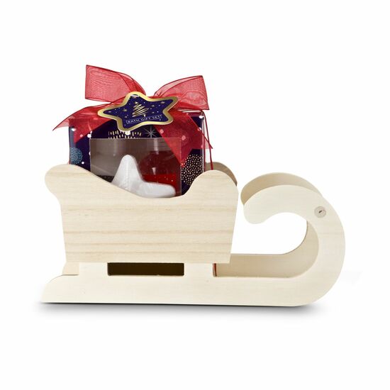 Winter Holzschlitten gefüllt mit 100 ml Duschgel, 100 ml Bodylotion und 40 g Seife in Sternform