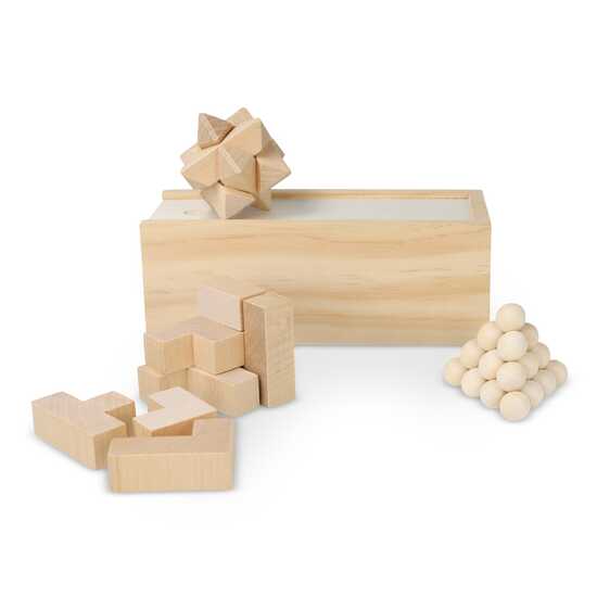 Dieses nachhaltige Set enthält drei spannende Denkspiele: ein Sternenpuzzle, ein Pyramidenpuzzle und ein 3D-Würfelpuzzle, die alle aus FSC-Holz gefertigt sind. Sie sind in einer FSC-Holzbox